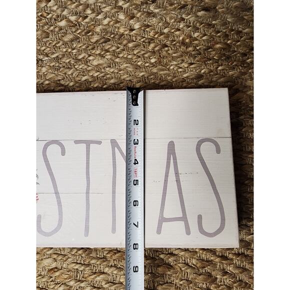 Merry Christmas Wooden Gnome Sign Wall Shelf Holiday Decor White Sixtrees - Picture 6 of 7